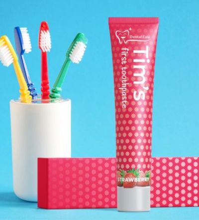 Un tube de dentifrice personnalisé au prénom de Tim
